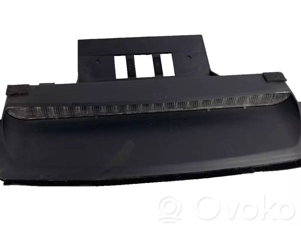 Volvo S80 Third/center stoplight 