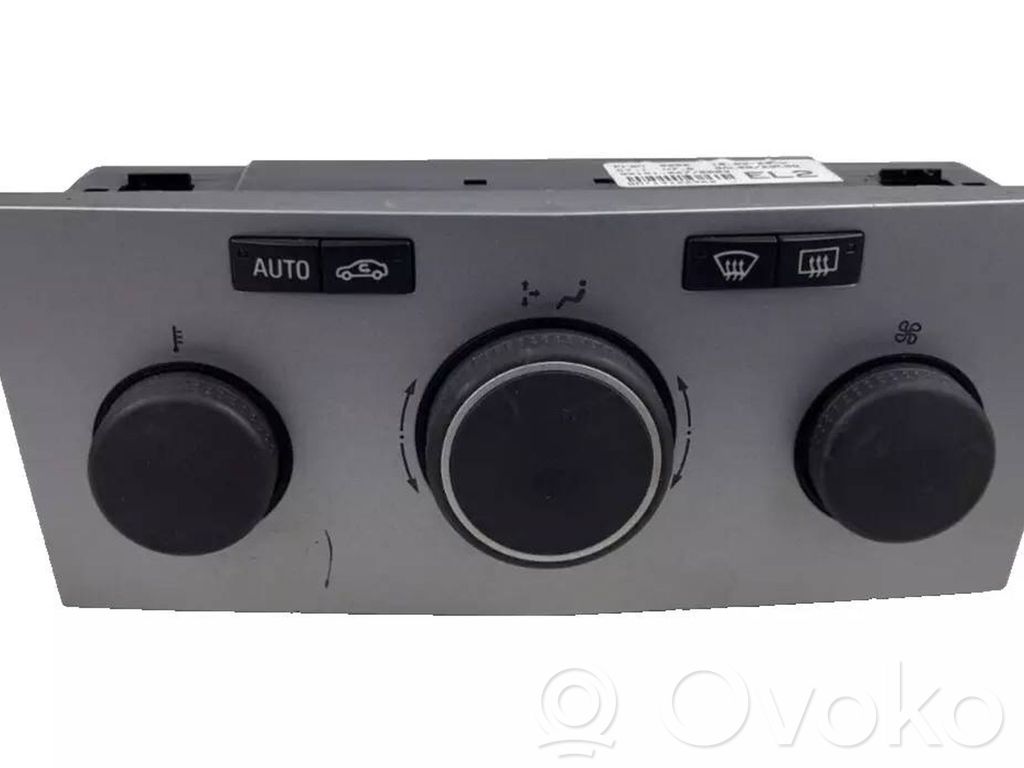 Opel Astra H Climate control unit 