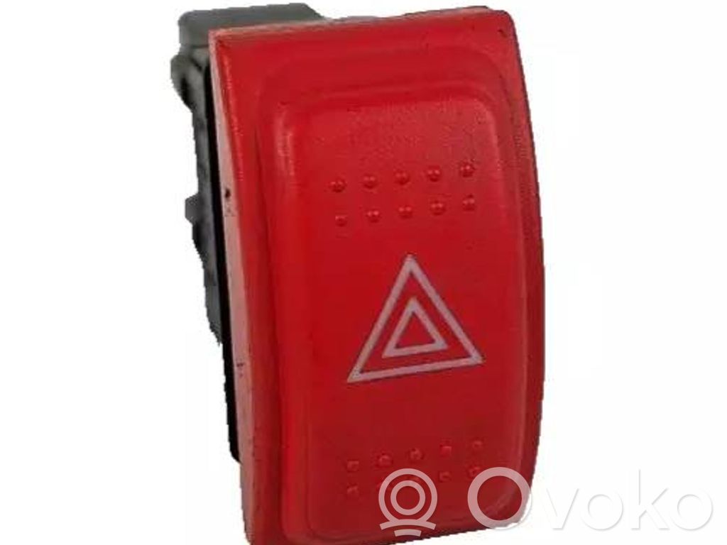 Honda CR-V Hazard light switch 