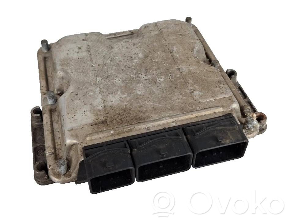 Engine control unit/module   8200095448