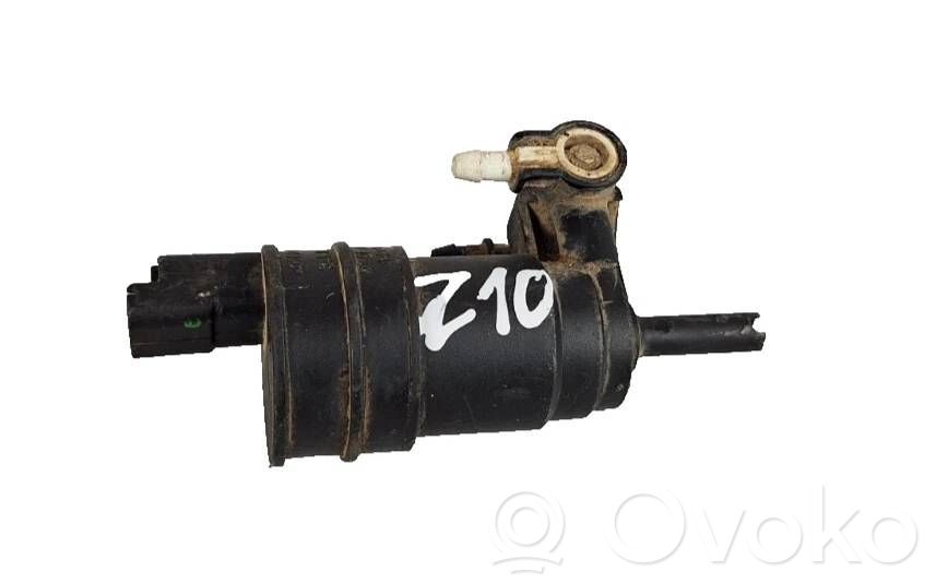 Opel Vectra C Windscreen/windshield washer pump 