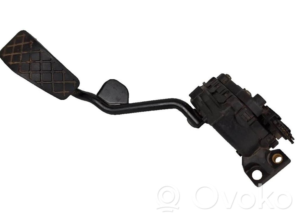 Audi A4 S4 B5 8D Gaspedal 