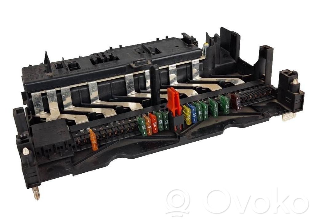 BMW 3 E46 Fuse module 