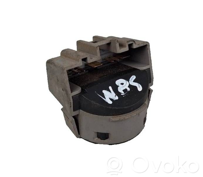 Ford Fiesta Ignition lock contact 