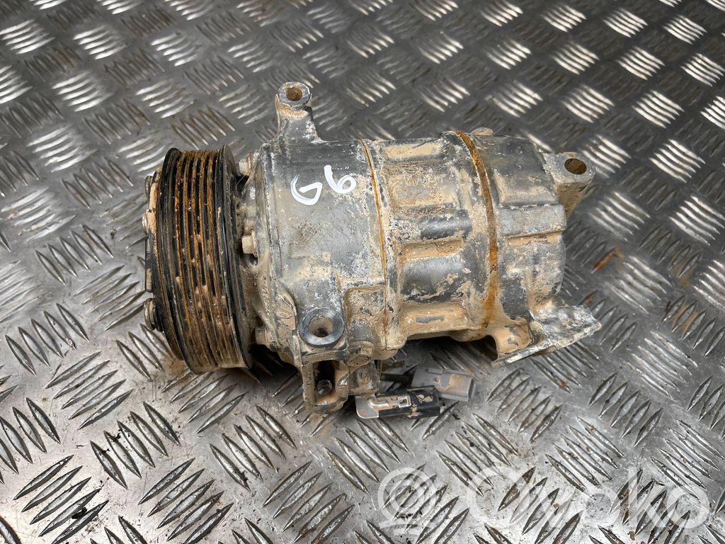 Renault Captur II Air conditioning (A/C) compressor (pump) 