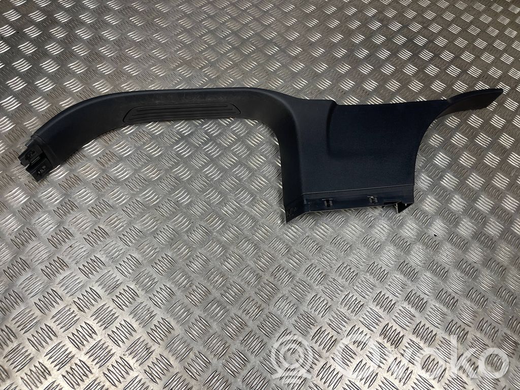 Listwa progowa przednia   7P5853370D