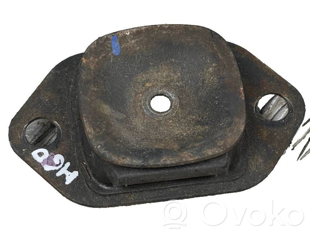 Renault Trafic III (X82) Engine mount bracket 