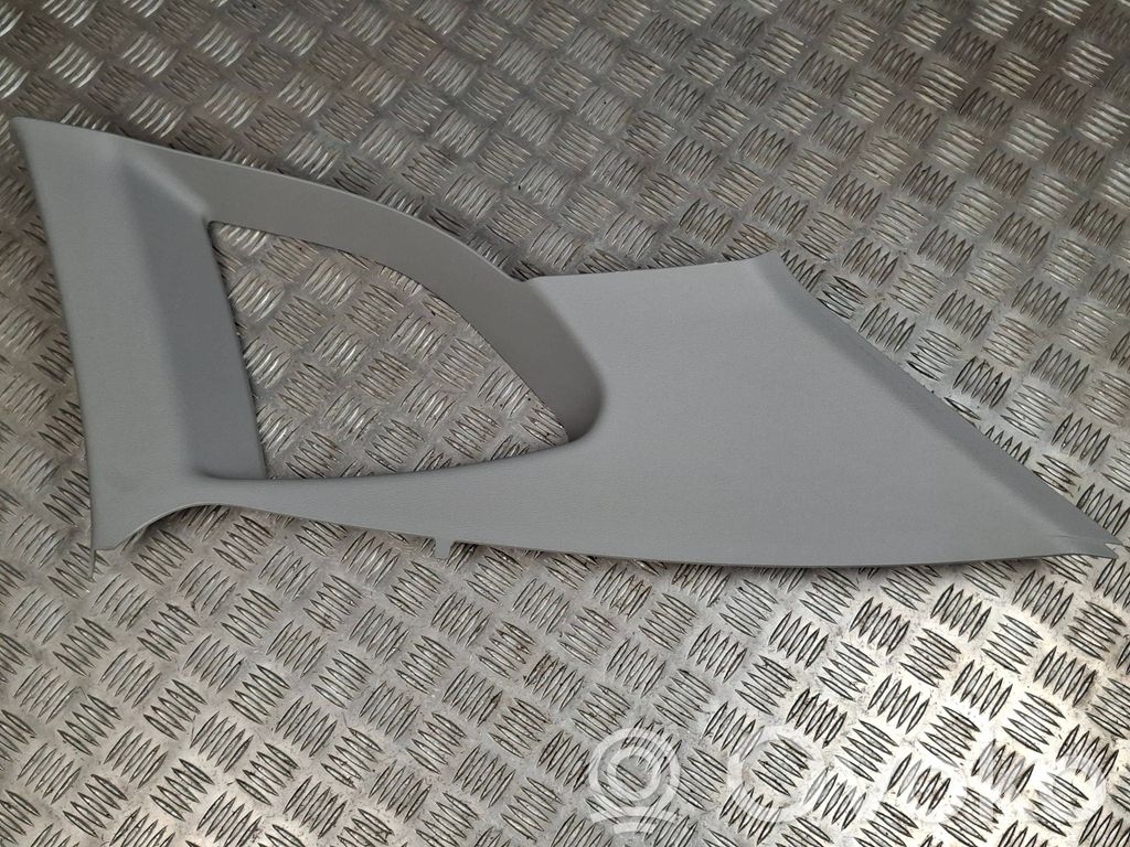 BMW X1 E84 (D)pillar trim (top) 