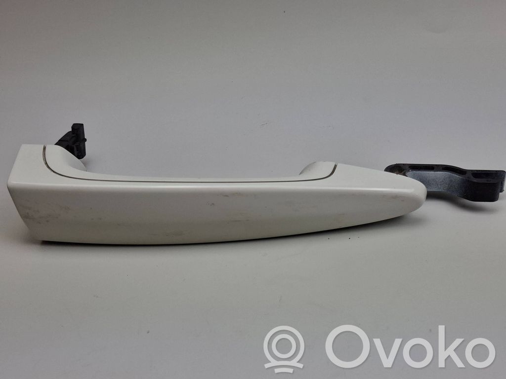 BMW X1 E84 Manecilla externa puerta delantera 
