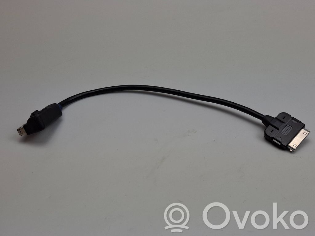 Audi A6 S6 C6 4F iPod connector socket 