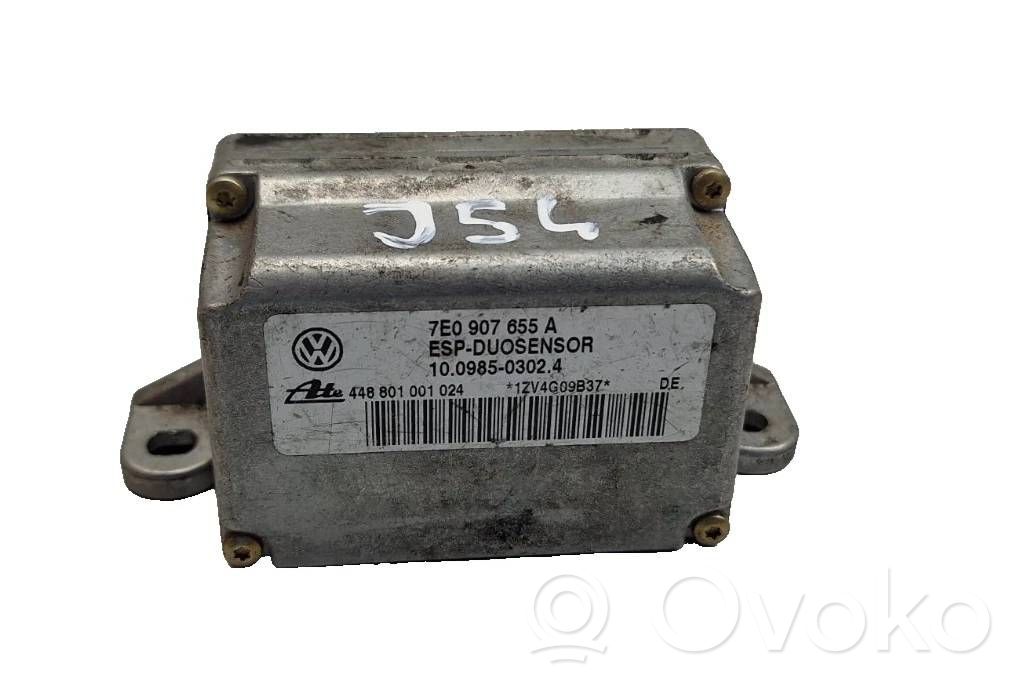 Volkswagen Touareg I ESP acceleration yaw rate sensor 
