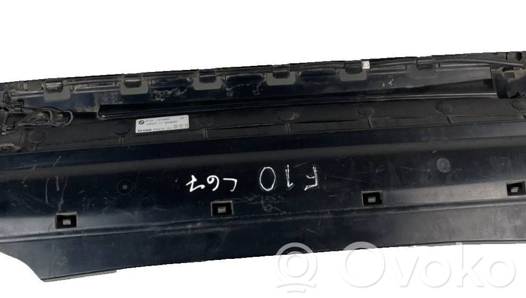 BMW 5 F10 F11 Uchwyt / Mocowanie zderzaka tylnego 