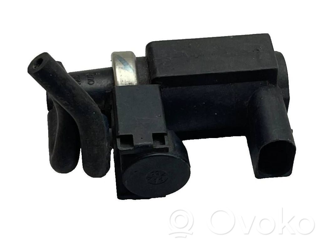 Audi A6 S6 C6 4F Electroválvula del turbo 
