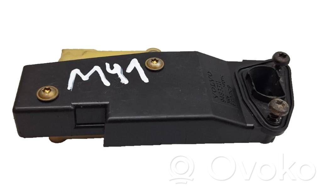 Volvo S70  V70  V70 XC Fuel tank cap lock motor 