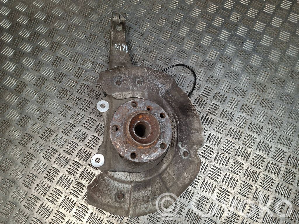 BMW 5 F10 F11 Cubo de rueda delantera 