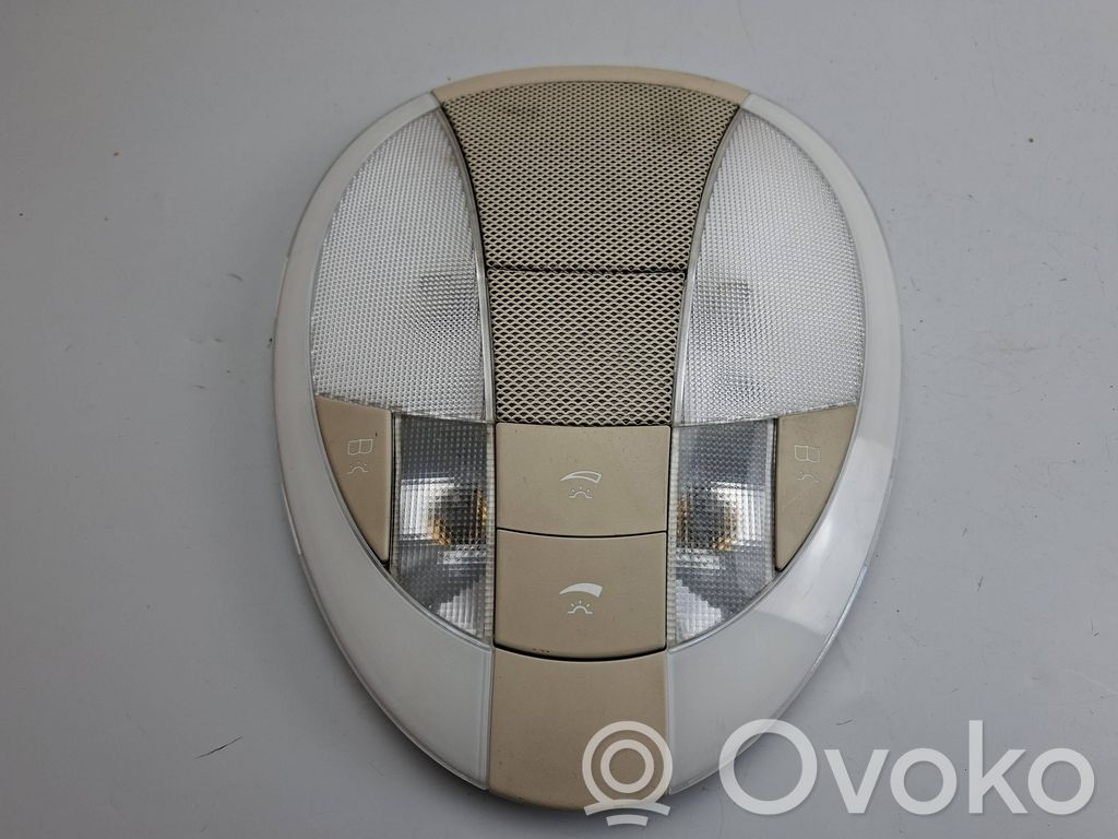 Mercedes-Benz E W211 Lampka podsufitki tylna 