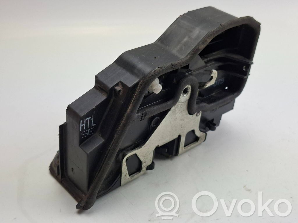 BMW X3 E83 Rear door lock 