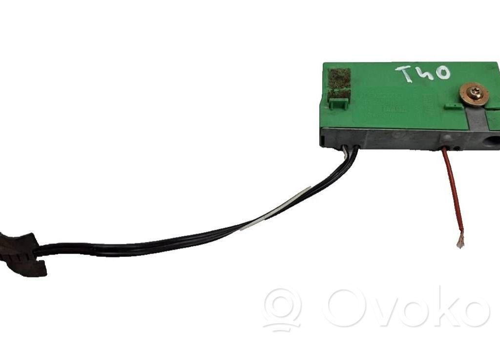 Volvo V70 Antenos stiprintuvas 