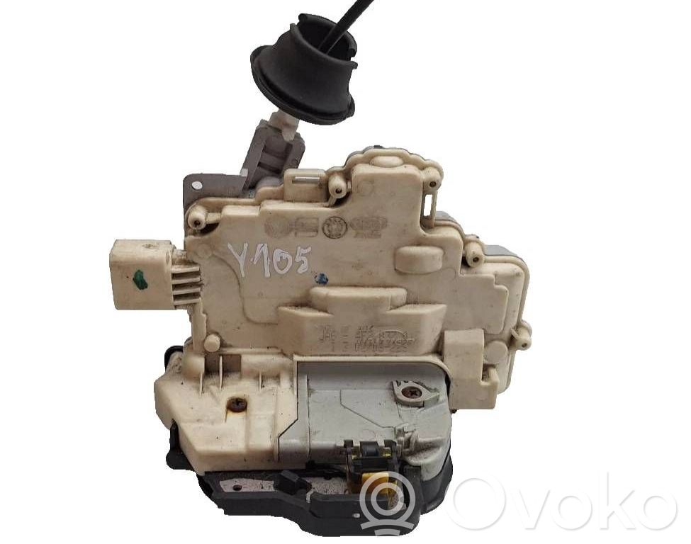 Audi A6 S6 C6 4F Front door lock 