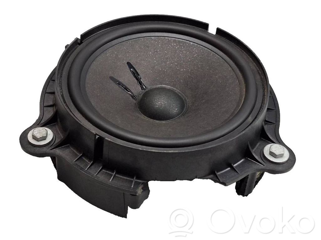 Renault Clio V Front door speaker 
