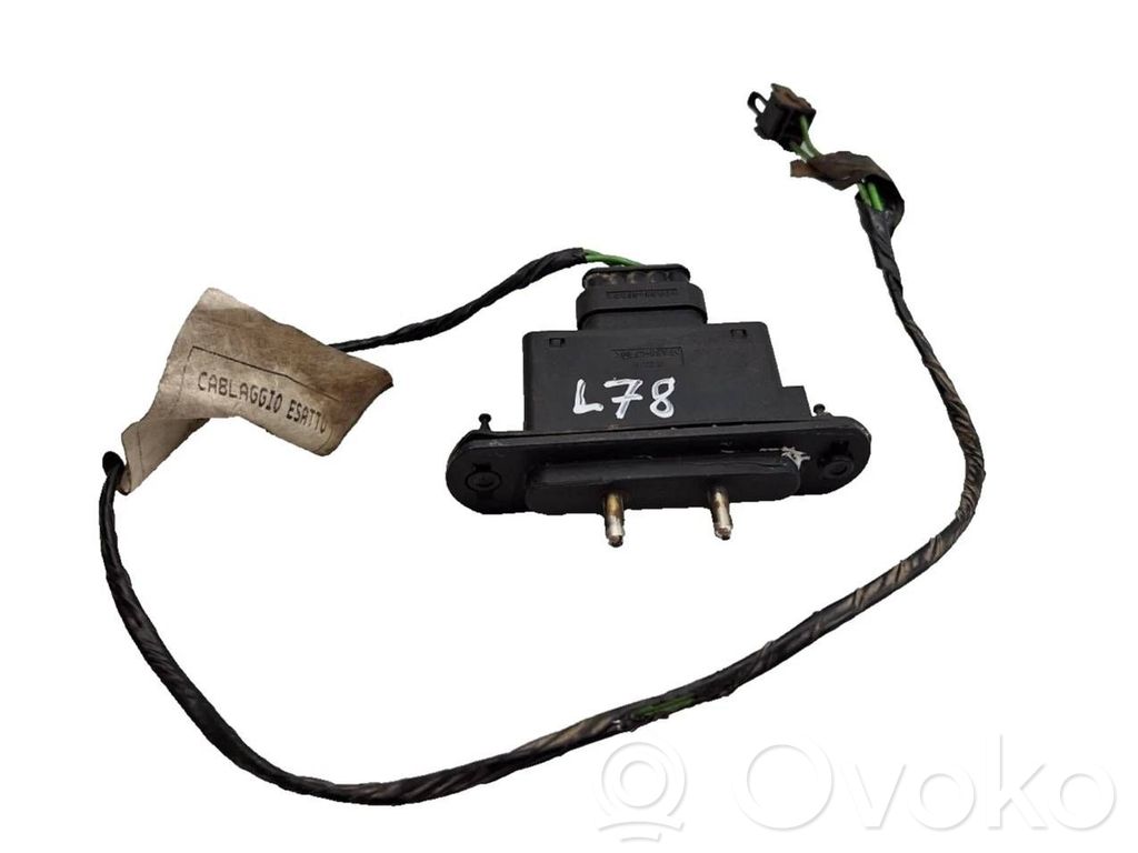 Iveco Daily 4th gen Sliding door contact joint 