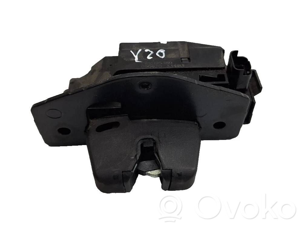 Peugeot 3008 II Tailgate lock latch 