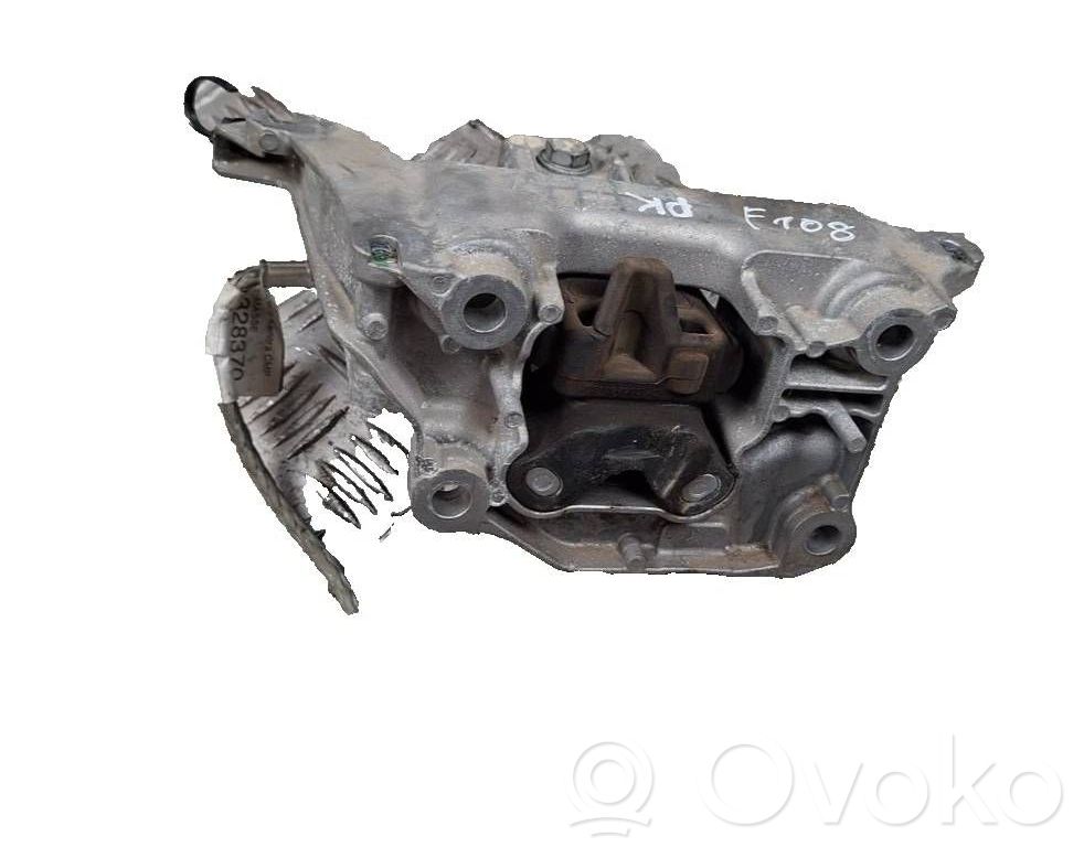 DS Automobiles 3 Crossback Engine mount bracket 