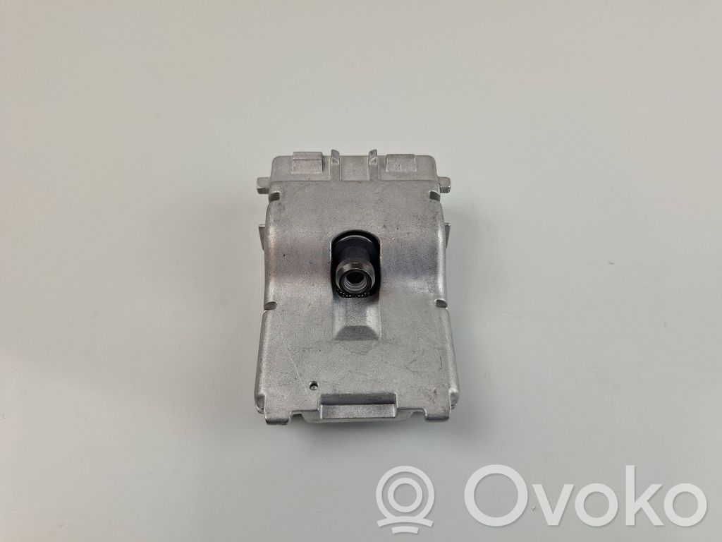 Maserati Levante Windshield/windscreen camera 