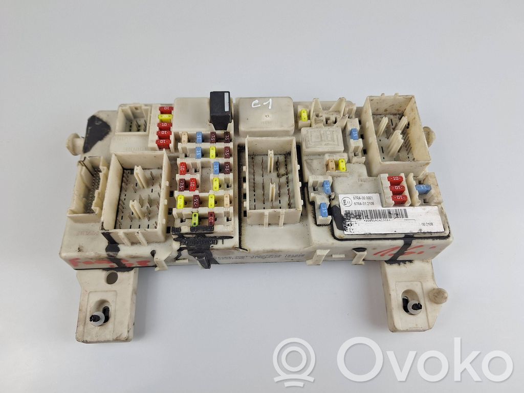 Ford Focus Fuse module 