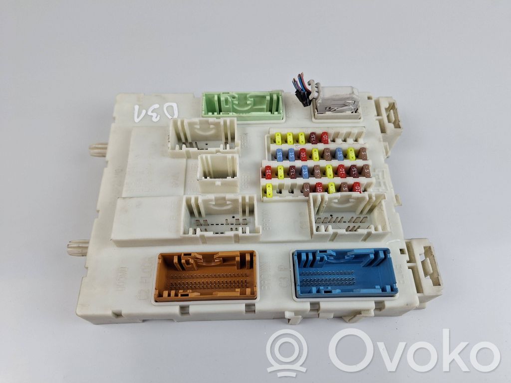 Ford Focus Fuse module 