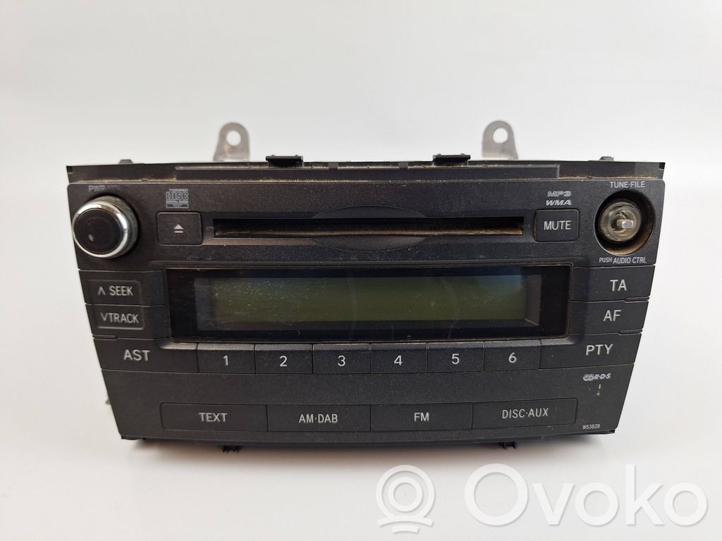 Toyota Avensis T270 Panel / Radioodtwarzacz CD/DVD/GPS 