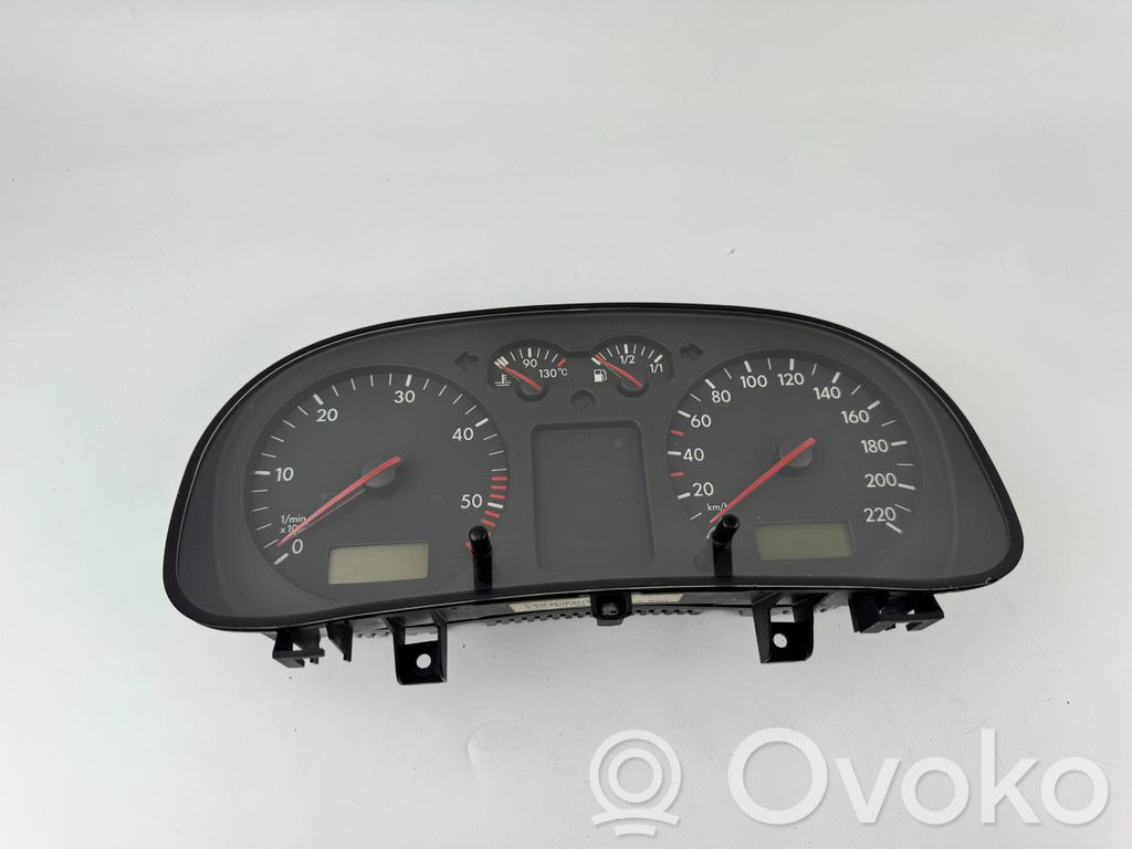 Volkswagen Golf V Nopeusmittari (mittaristo) 