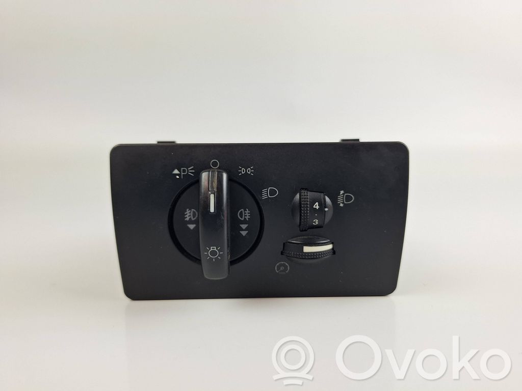 Ford Focus C-MAX Light switch 