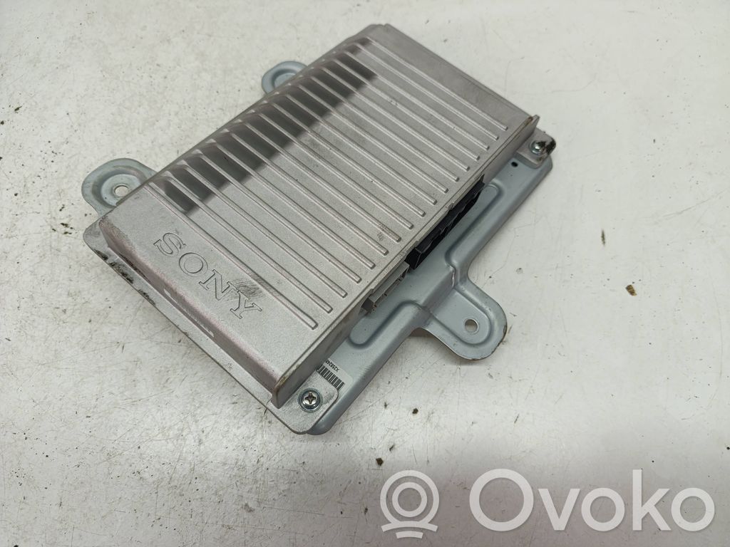 Ford Explorer VI Garso stiprintuvas 