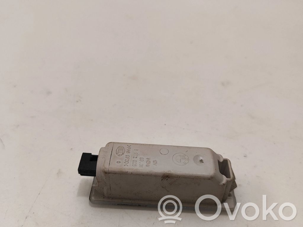 Boot/trunk interior light   6972605