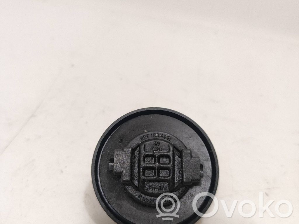 Volkswagen Golf V Korek wlewu oleju 