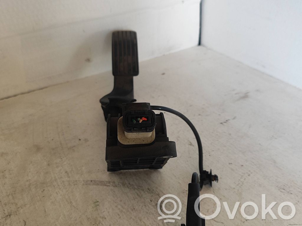 Citroen C4 I Accelerator throttle pedal 