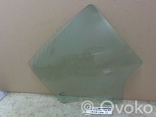 Opel Corsa D Luna de la puerta trasera 
