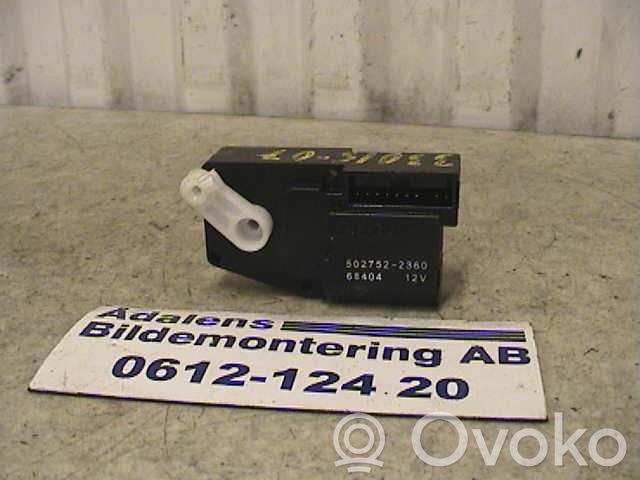 Subaru Forester SG Motor/activador trampilla del aire acondicionado (A/C) 