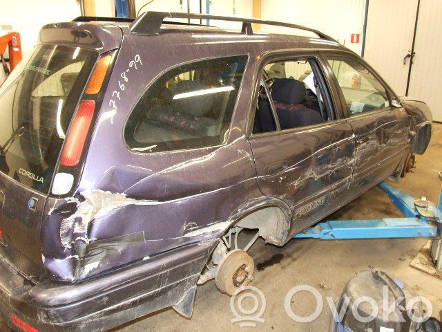 Toyota Corolla E110 Takavalot 