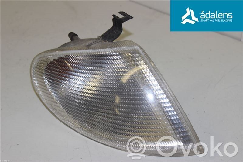 Ford Galaxy Front indicator light 