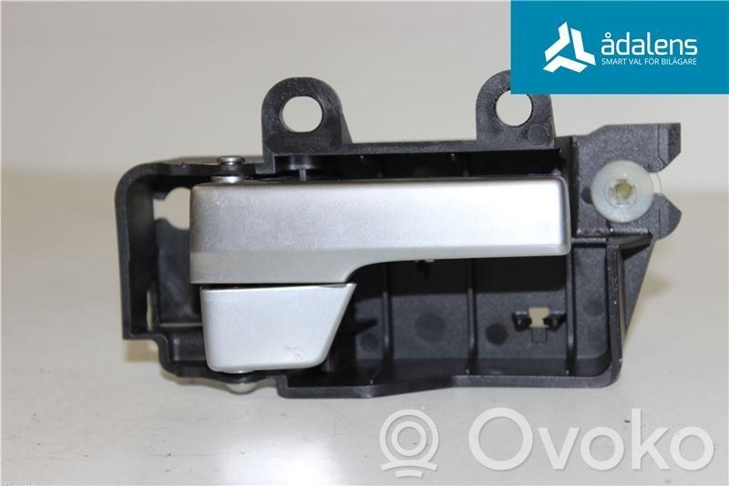 Manecilla interna puerta delantera   3M51R22600