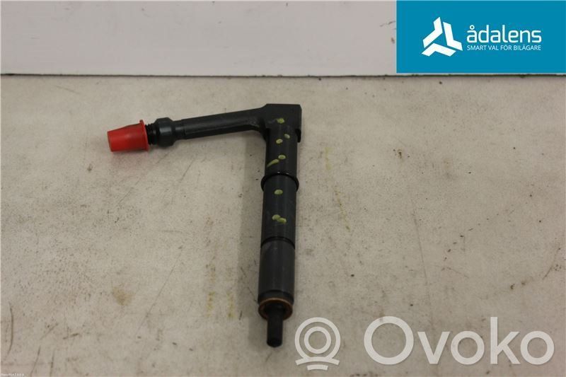 Nissan Navara D22 Fuel injector 