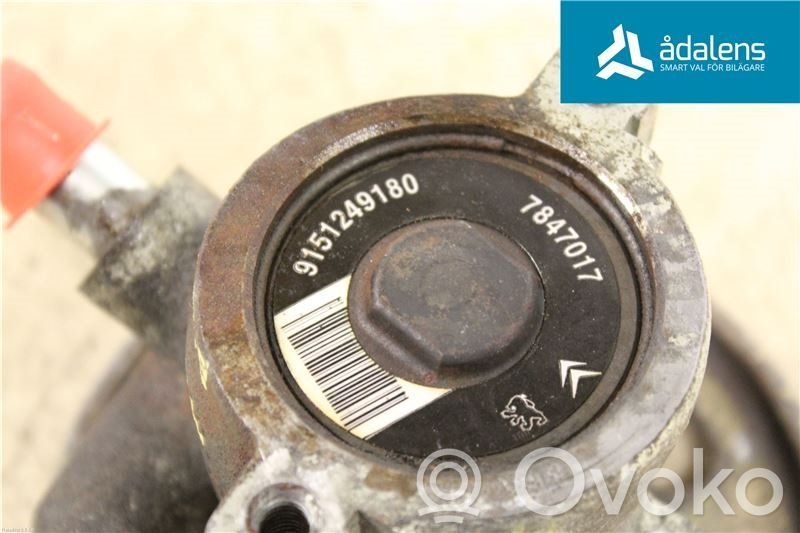 Peugeot Partner Power steering pump 