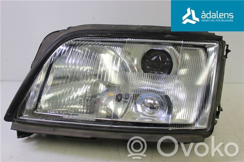 Audi A6 S6 C4 4A Etu-/Ajovalo 