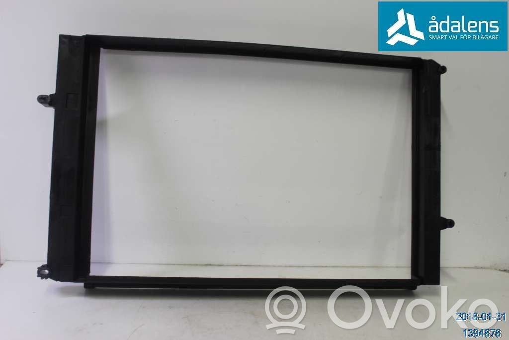 Radiator support slam panel bracket   9492961