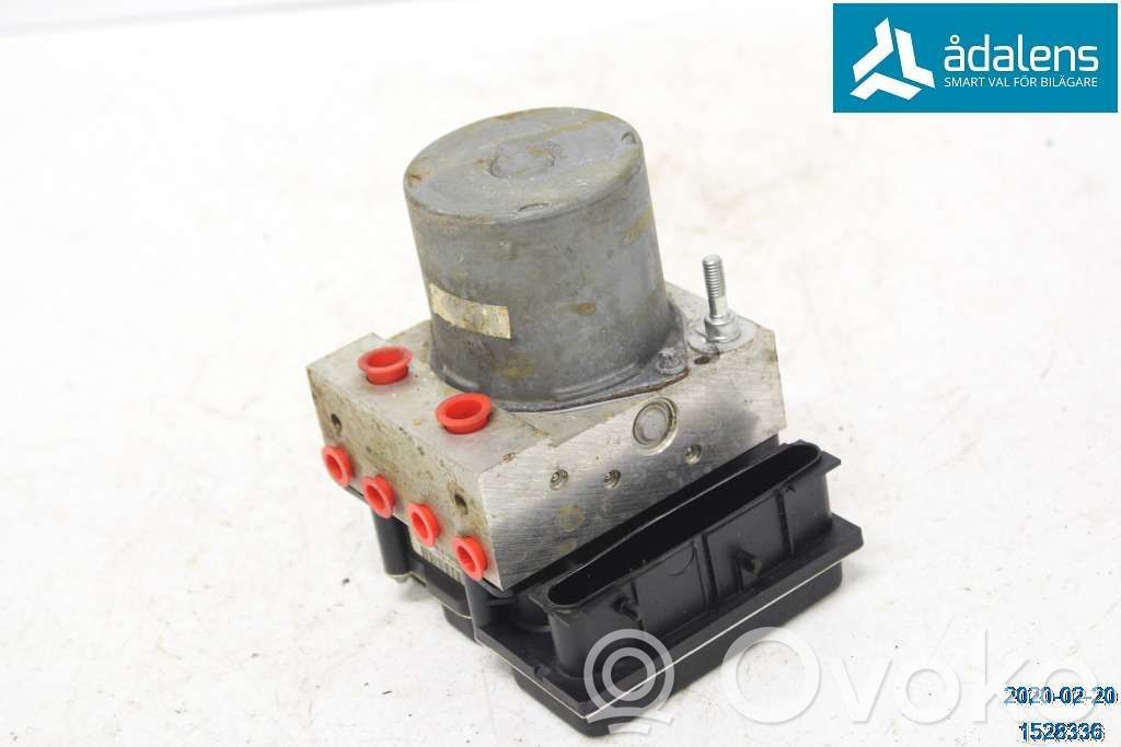 Mazda CX-7 ABS Pump 