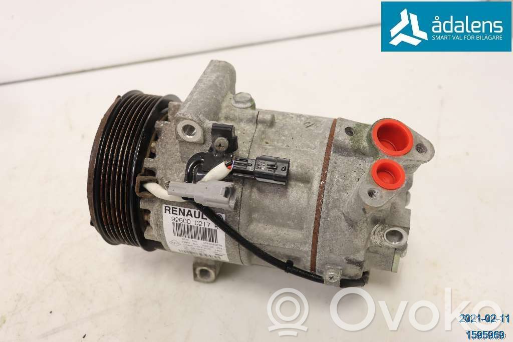 Renault Clio IV Air conditioning (A/C) compressor (pump) 