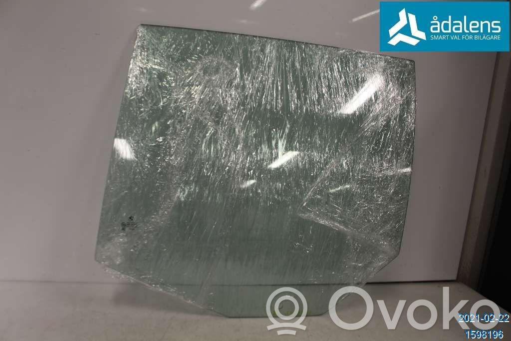 BMW 5 E60 E61 Rear door window glass 