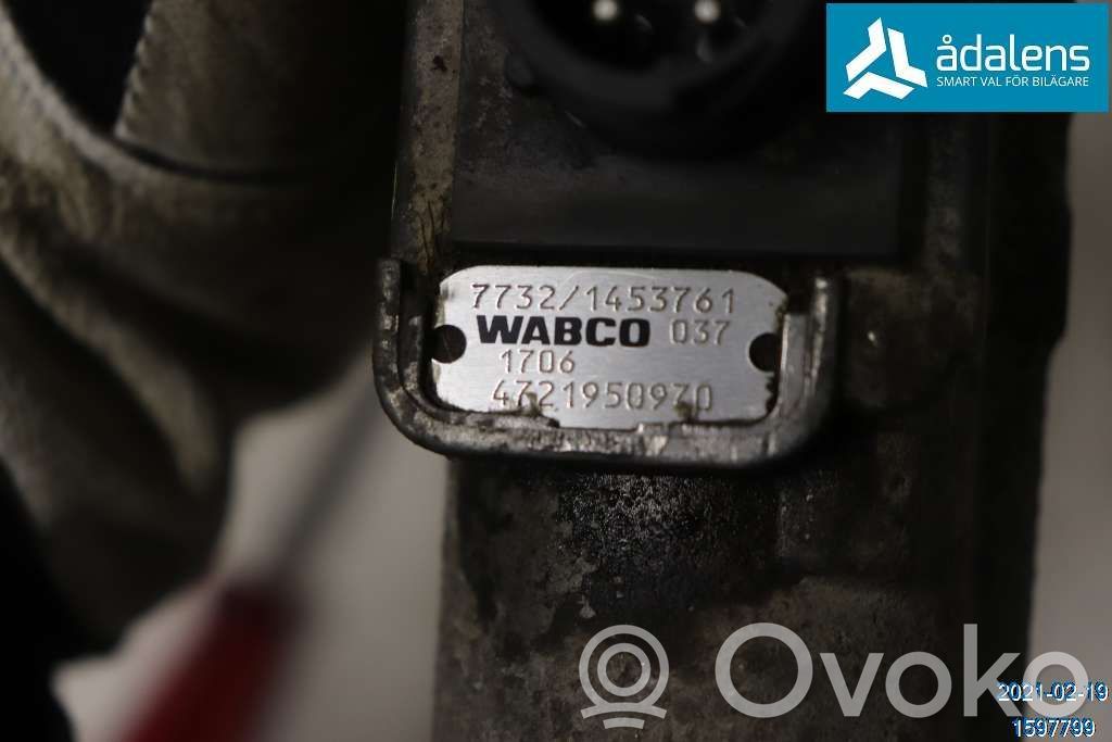 Volvo S90, V90 Scheinwerfer 